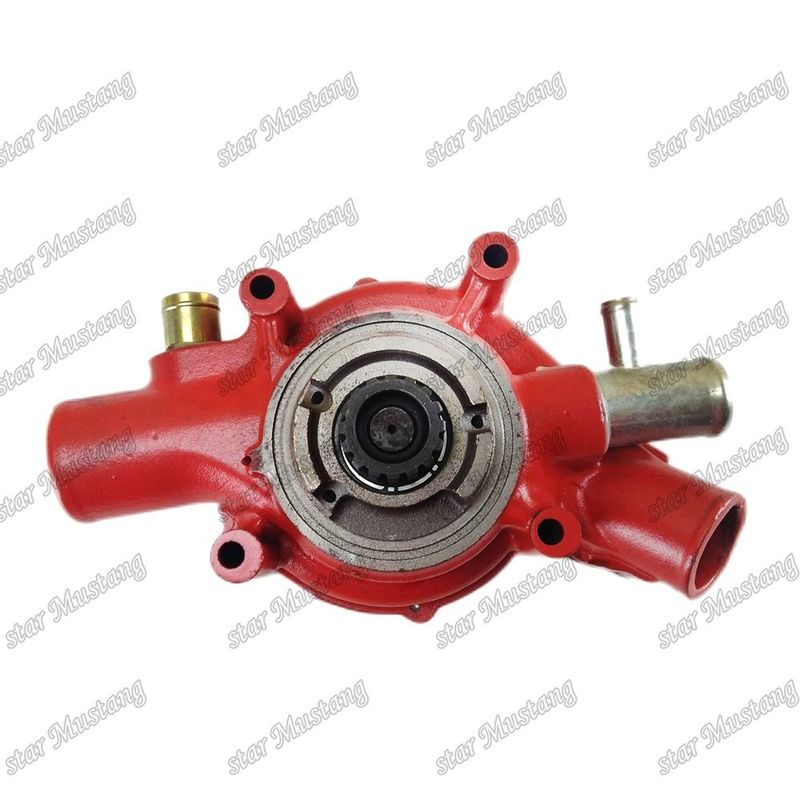 Pompa d'acqua DE12 DE12TIS 65.06500-6124D Piccoli ingranaggi con tubo per parti di riparazione di motori diesel Doosan