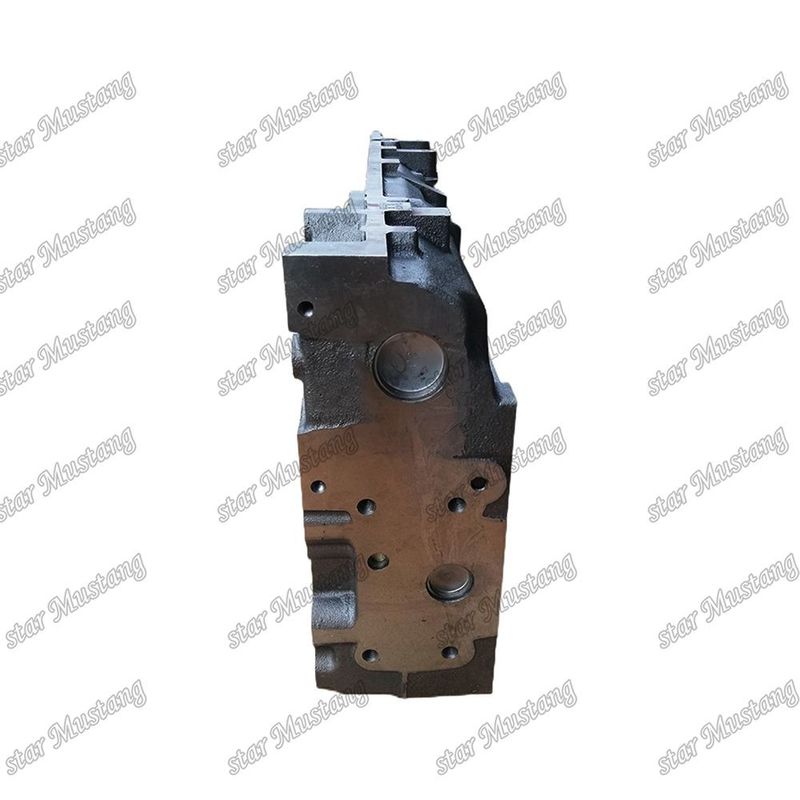 6L 6LT Motore a iniezione diretta della testa del cilindro 4929518 Per ricambi di motore Cummins