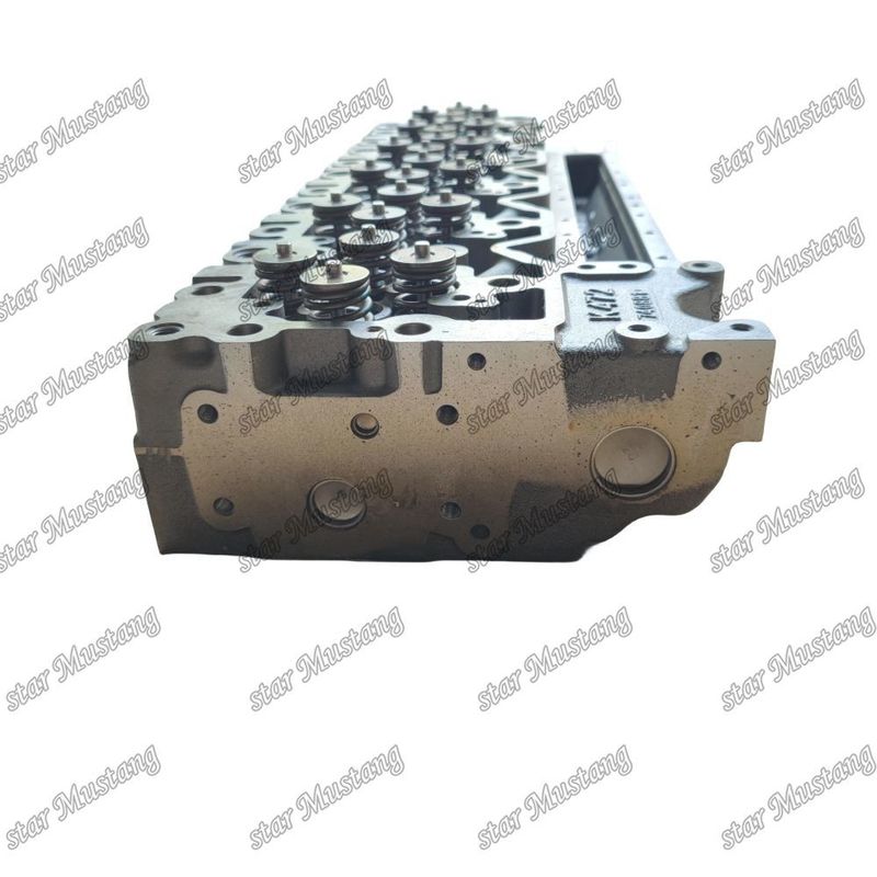 QSC8.3 Assemblaggio della testa del cilindro del motore 24V 46298847 3973630 Per ricambi del motore Cummins