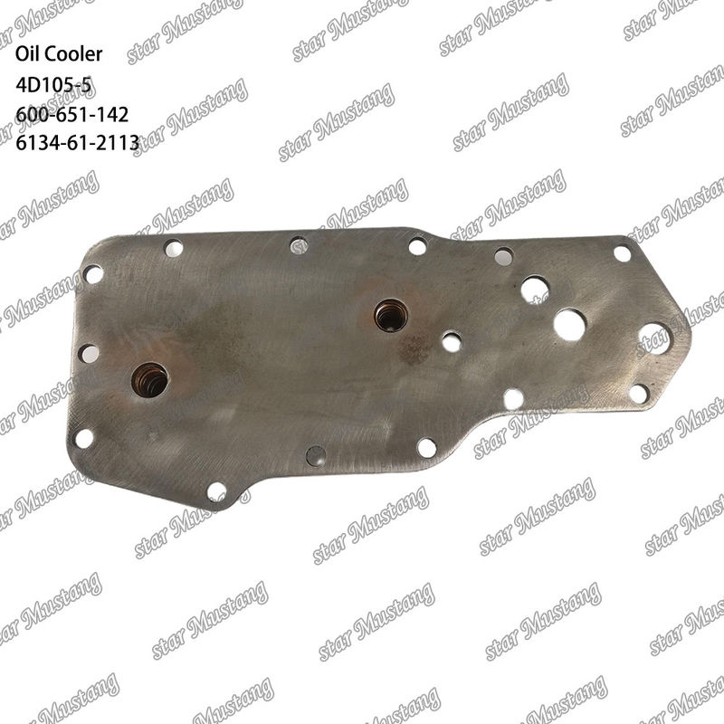 Refrigeratore ad olio 4D105-5 600-651-142 6134-61-2113 Per parti di ricambio del motore KUMATSU