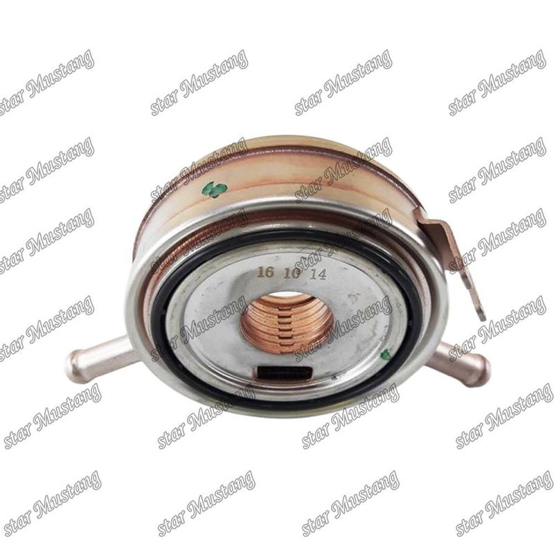 Cooler ad olio V2003 V2203 V2403 1G730-37010 1E081-37010 Per ricambi di motori Kubota