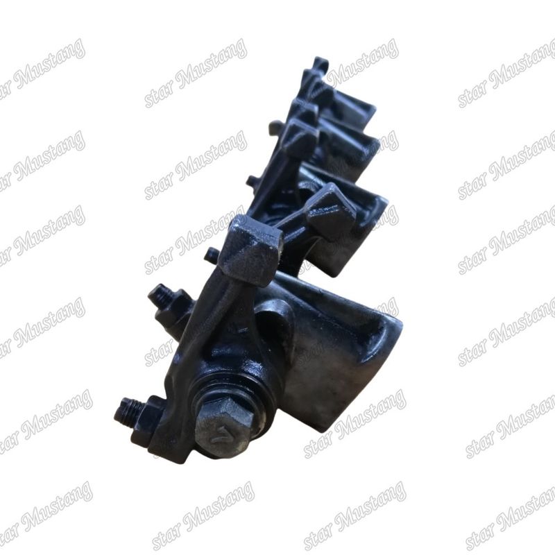 Motore Diesel di tipo Stock Rocker Arm Assembly per V2403 Veicolo smontato in forte domanda
