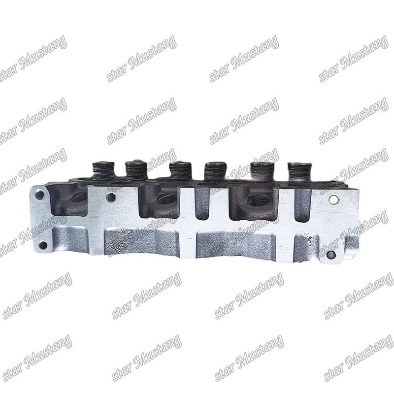 Assemblaggio della testa del cilindro 3TNM74 3TNM72 119517-11740 Adatto per ricambi per motori Yanmar