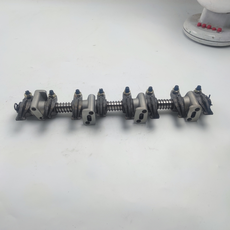6202-43-5410 6204-41-5200  Bilanciere  Ricambi per motori diesel   4D95 Escavatore Autobus Camion
